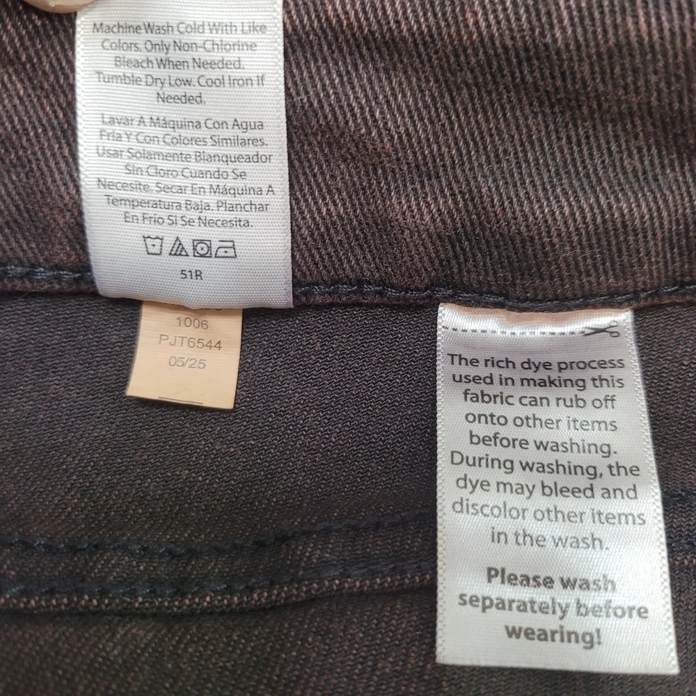 Time and Tru Women's High-Rise Barrel Jeans Size 8